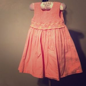 Little girl’s dress